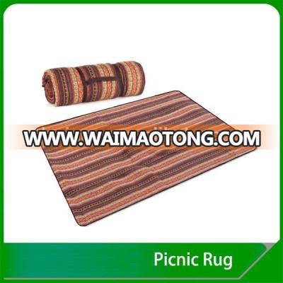 Spring outing dampproof creeping mat for picnic