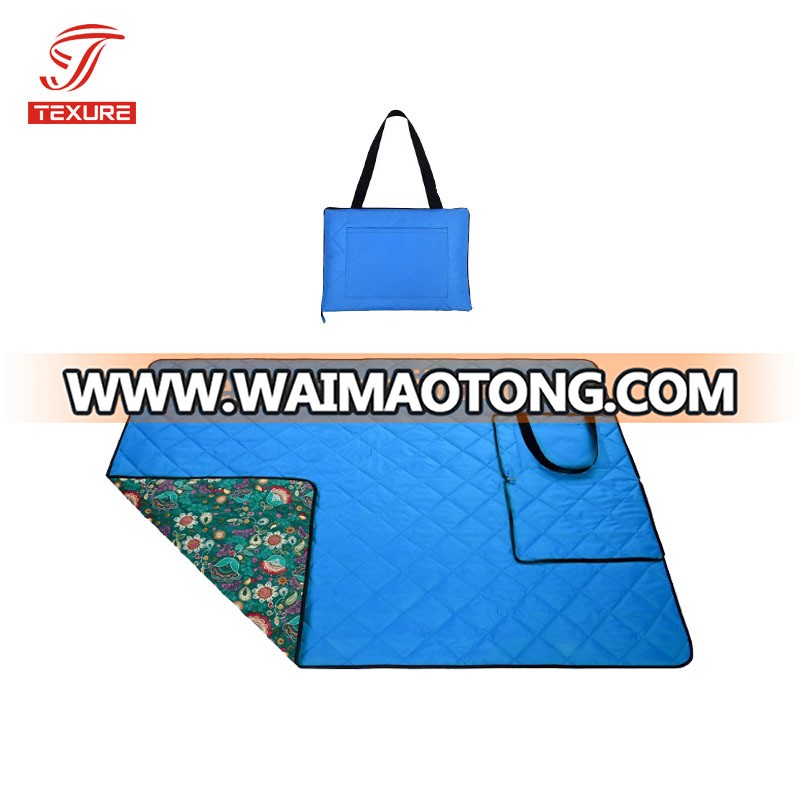 Large diamond quilting waterproof outdoor foldable picnic blanket tote bag style 55x78inches